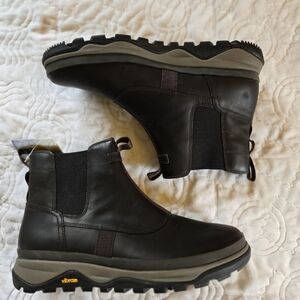 Men's Dark Brown Chelsea-Style Leather Ankle Boots By Merrell.